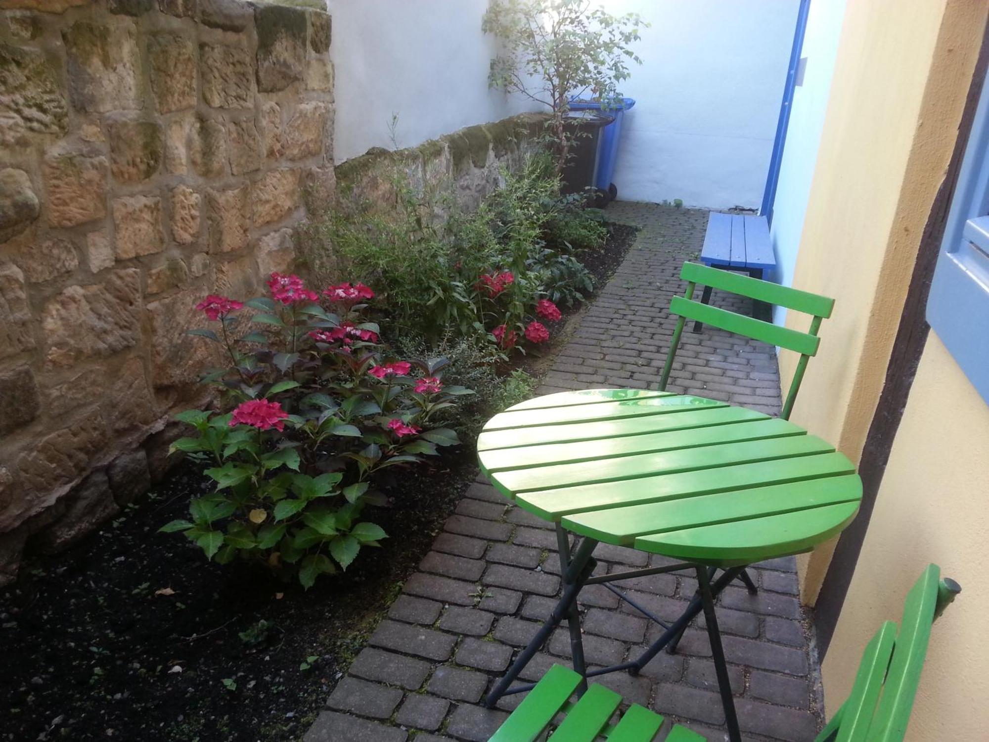Fachwerkhotel - Ferienhäuser Vorhof zur Hölle Quedlinburg Exterior foto